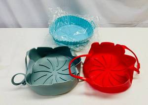 lot 32 image: 2x 2pk Air Fryer Liners