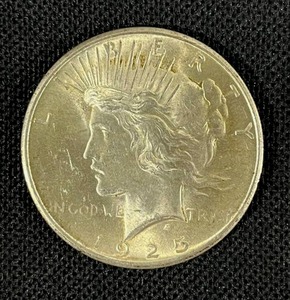1925-P Peace Dollar AU