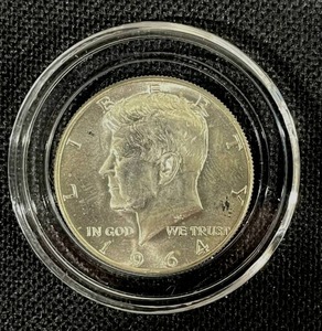lot 45 image: 1964 Kennedy Half Dollar (90% Silver) MS