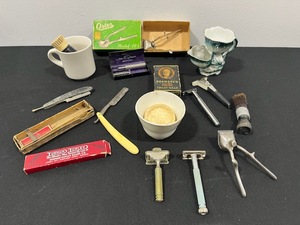 lot 102 image: Vintage Assortment of Old Shaving Accessories