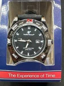 lot 4 image: Brand New Smith & Wesson Field Watch