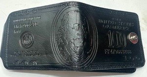 lot 64 image: New $100 Bill Wallet