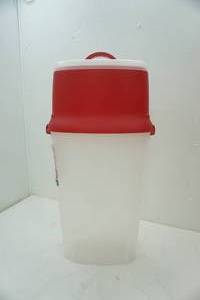 lot 88 image: Wrapping paper storage container
