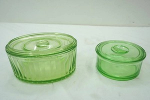 lot 124 image: Depression glass bowls & lids