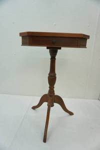 lot 4 image: antique side table with drawer  16x 11.5x 25