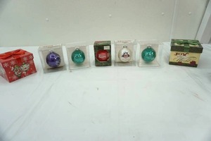 lot 62 image: Benson Community Christmas Ornament Lot