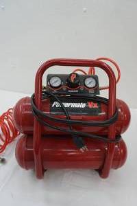 lot 161 image: Powermate Vx air compressor, 2 gal