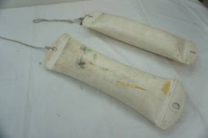 lot 192 image: buoys 2ct