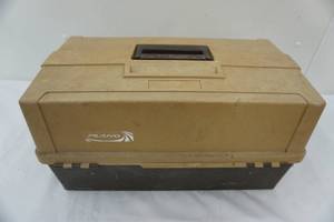 lot 193 image: tackle box & contents