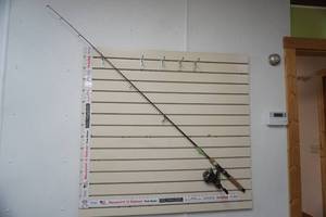lot 201 image: fishing rod & reel Shimano