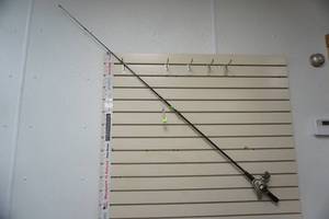 lot 204 image: fishing rod & reel Chromica Shimano