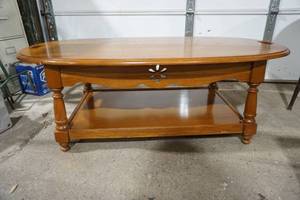 lot 212 image: oval coffee table 4x25x16