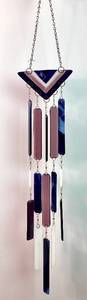 lot 73 image: Hand Blown Glass WindchimeSuncatcher