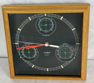 lot 45 image: Vintage L.L. Bean Sunbeam Weather Station