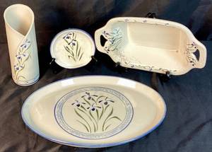 lot 46 image: Buck Creek Pottery Blue Iris Collection