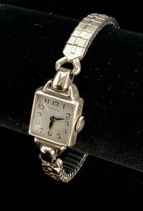 lot 16 image: Vintage Ladies Hamilton Watch 10K Gold Filled