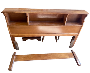 lot 112 image: Oak Headboard & Footboard (Full Size)
