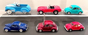 lot 81C image: (6) Diecast Metal Model Cars Including Coupes & Convertibles