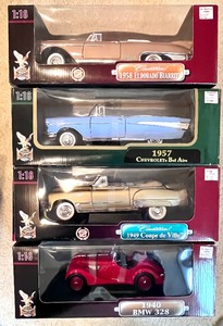 lot 52C image: (4) Road Signature Brand Collector Model Cars- New In Boxes