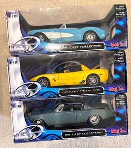 lot 63C image: (3) Maisto 118 Die Cast Special Edition Cars - New In Boxes