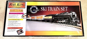 lot 11 image: Rail King Ski Train Set