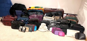 lot 165 image: Purses, Bags, Wallets & Suitcases