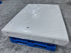 lot 1 image: Sound Sleep Basic 8 Medium Firm Memory Foam Queen Mattress - MSRP $499.99 -