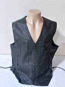 lot 142 image: All-State Leather Riding Vest - Size 58