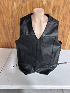 lot 144 image: All-State Leather Riding Vest - Size 54