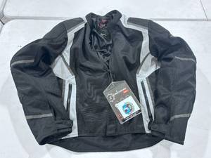 lot 156 image: First Gear Size L Riding Jacket