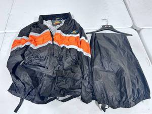 lot 175 image: JPs Cycles Rider Suit Size XL