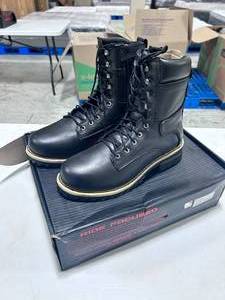 lot 77 image: Z-1R Premium Leather Motorcycle Boots - Mens Size 11