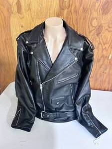 lot 98 image: Allstate Leather Black Buffalo Leather Motorcycle Jacket - Size 58