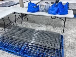 Large Metal 12Pc rack with Accessories seen