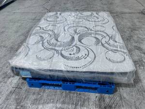 lot 29 image: Sleepys Calm 9 Queen Mattress
