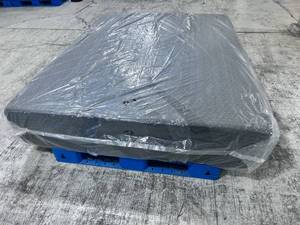 lot 9 image: Sound Sleep 12.5 Soft Memory Foam Queen Mattress