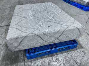 lot 19 image: Sound Sleep 13 Medium Firm Cool Gel Memory Foam Queen Mattress - MSRP $1499.99 - No Reserve
