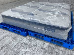 Serta iComfort Hybrid Blue Fusion Hybrid King Mattress