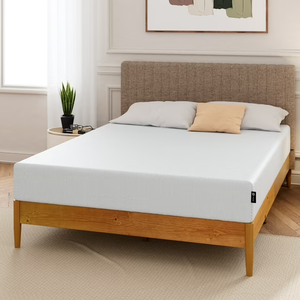 lot 1 image: Zinus Green Tea Memory Foam Queen Mattress
