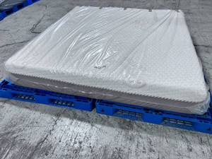 lot 4 image: Sermaro Wynkoop Street Plush King Mattress - No Reserve