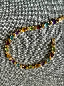 lot 75 image: 14K Yellow Gold Multi Color Stone Bracelet