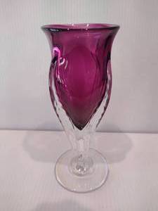 lot 29 image: Robinson Scott  99 Signed Purple Glass Tulip Style Vase