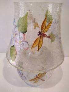 lot 91 image: Crackle Glass Candle Lamp - Hand Painted