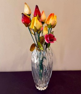 Crystal Vase & Glass Rose Bouquet