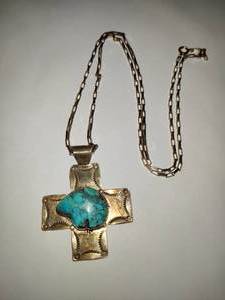 lot 104 image: Navajo Silver Cross wTurquoise Centerpiece (Stamped 925)