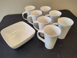 lot 148 image: White Tall Coffee Mugs & Square Serving Dish