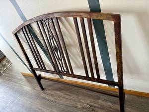 lot 153 image: Vintage Full Size Headboard