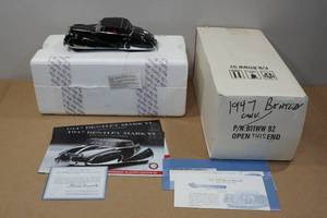 lot 40 image: Franklin Mint the 1947 Bentley Mark VI with Franay Coachwork Die-Cast Model