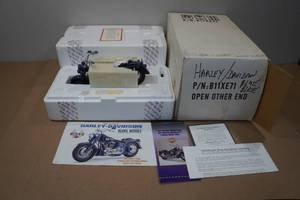 lot 57 image: Franklin Mint the Harley-Davidson Blues Missile Die-Cast Model