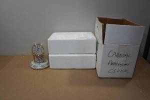 lot 60 image: Vintage Franklin Mint Porcelain Anniversary Carousel Clock
